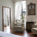 Le Patio Des Senteurs Bed & Breakfast 3*