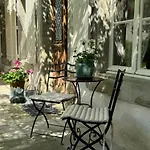 ベッド・アンド・ブレックファスト Le Patio Des Senteurs Verzeille
