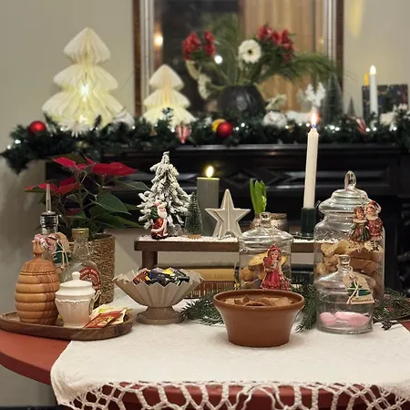 Le Patio Des Senteurs Bed & Breakfast 3*
