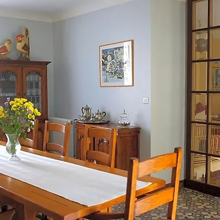 Le Patio Des Senteurs Bed & Breakfast 3*