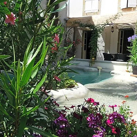 Le Patio Des Senteurs